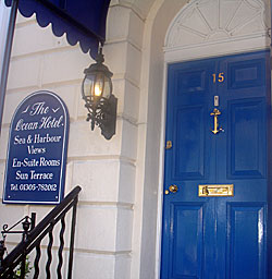 THE OCEAN HARBOURSIDE GUESTHOUSE